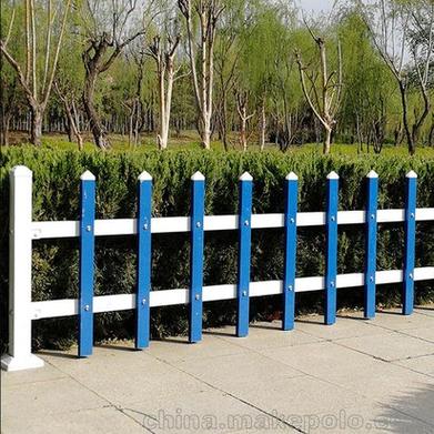 锌钢草坪护栏 城市园林绿地的守护者与美化师