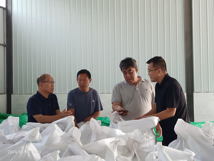 晋城市党史学会调研山西太行乐翘农业开发与园林绿化工作